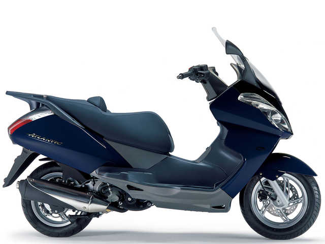 APRILIA Neufahrzeuge - Aprilia Atlantic 300