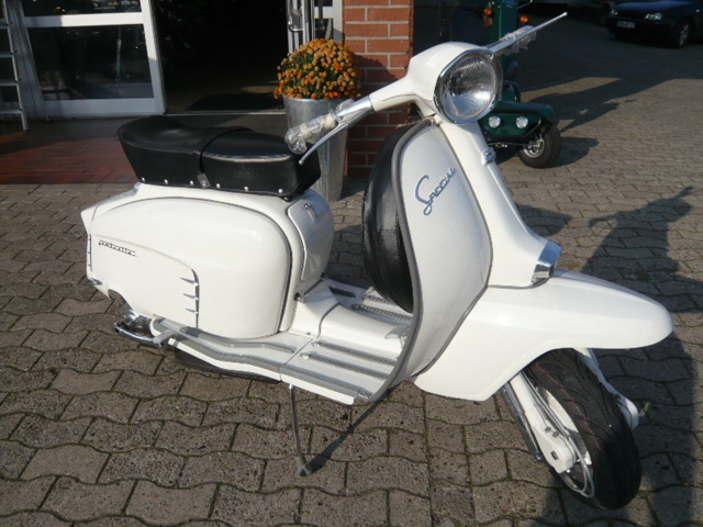 Vespa VBB , Sprint & Super - Lambretta LI 150ccm  