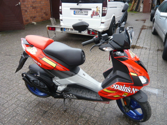 Aprilia - Aprilia SR 50ccm R  Racing Spain No 1