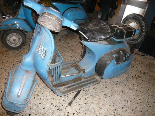Vespa Restaurationsobjekte - Vespa Sprint 150ccm