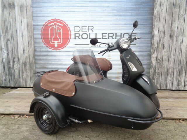 Vespa GTS 300 i.e. mit Beiwagen Nr. 439 - DER-ROLLERHOF