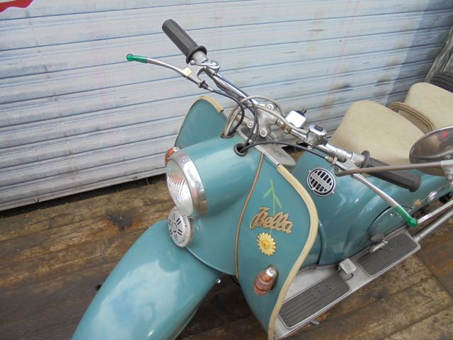 Zündapp Bella 200 Motorroller von 1954 - Oldtimer Erlebnis pur!