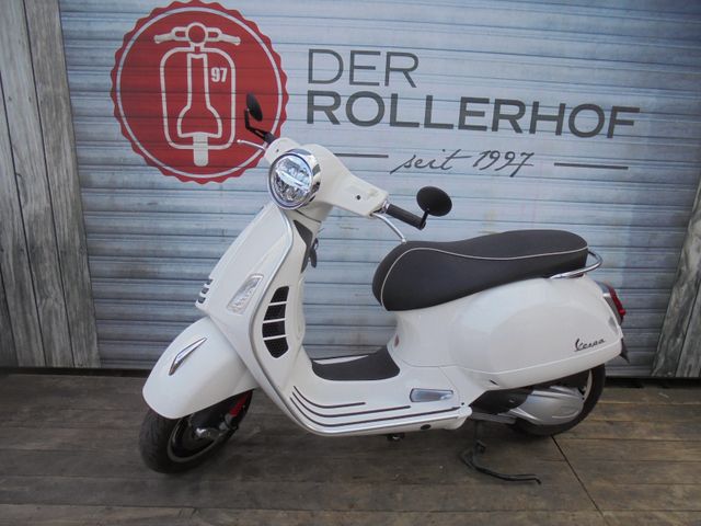 Vespa GTS 300 Supersport weiß inkl. Umbauten und Zubehör in Bayern -  Thannhausen, Motorroller & Scooter gebraucht