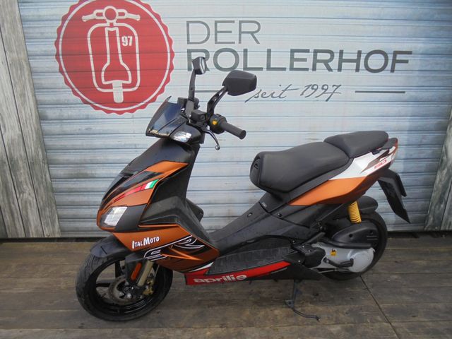 Aprilia SR 50 R Factory 2010 Roller 