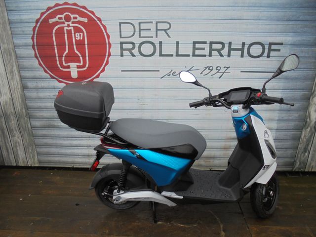 Piaggio 1 LR E5 45 Elektroroller Nr. 461 - DER-ROLLERHOF