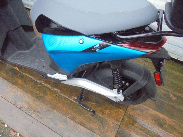 Piaggio 1 LR E5 45 Elektroroller Nr. 461 - DER-ROLLERHOF