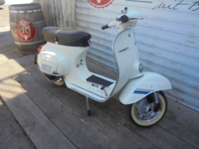 VESPA Primavera 125 ET3 B 196