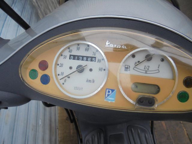 VESPA ET2  50  2 Takt Mofa 25 oder 45 Km/h
