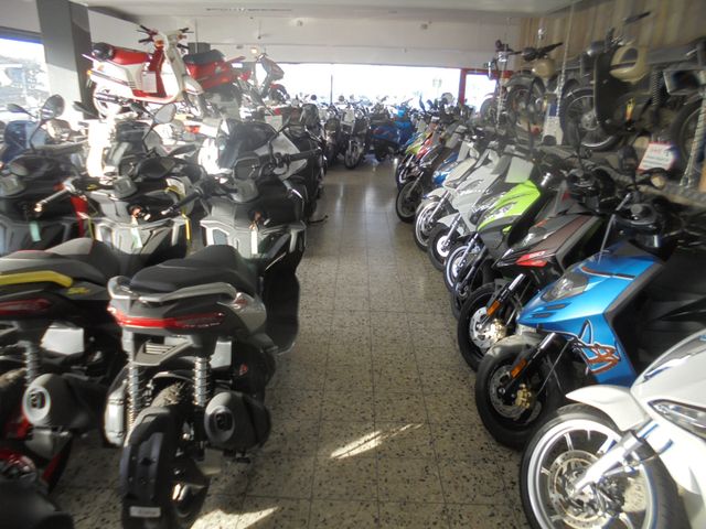 VESPA Primavera 125 Iget E5