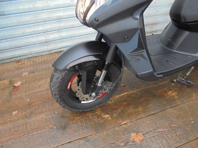 PEUGEOT Kisbee 50 4T Streetzone Mofa 25-45 Km/h