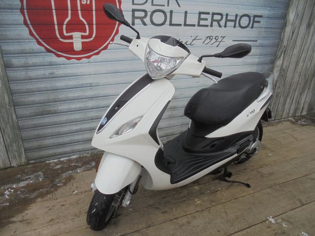 PIAGGIO New Fly 50 4 Takt