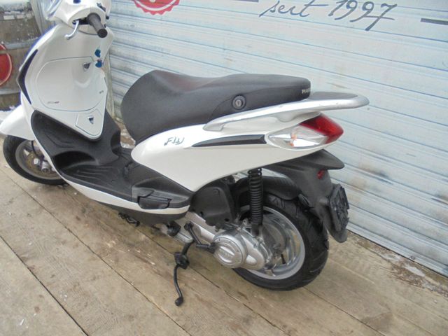 PIAGGIO New Fly 50 4 Takt