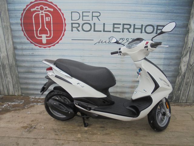 PIAGGIO New Fly 50 4 Takt