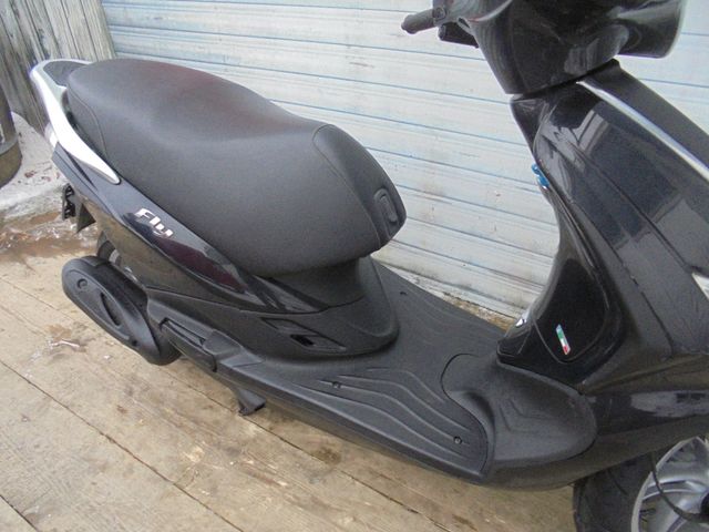 PIAGGIO New Fly 50 4 Takt