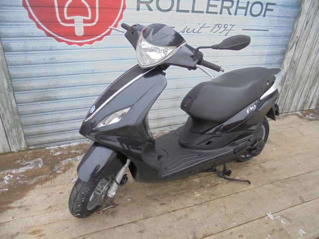 PIAGGIO New Fly 50 4 Takt