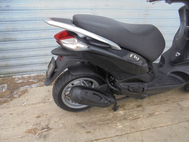 PIAGGIO New Fly 50 4 Takt