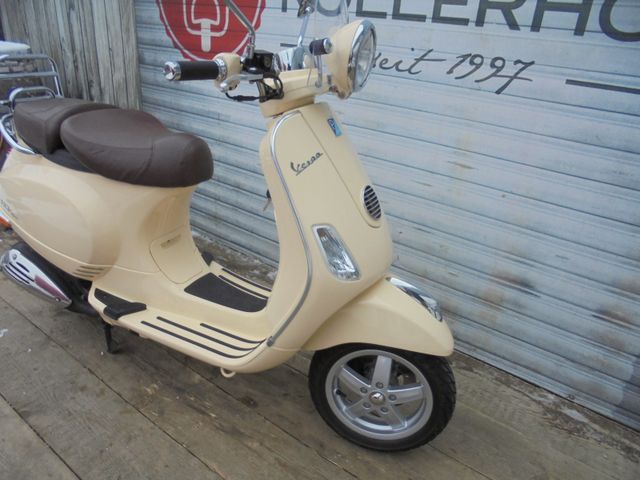 VESPA LX LXV 50 4 Takt
