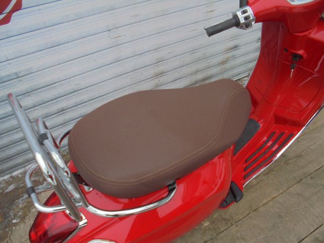 VESPA Primavera 50 2 Takt