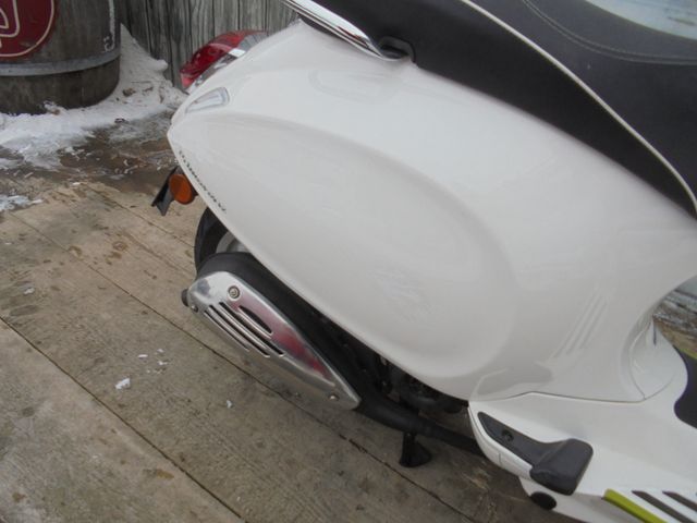 VESPA Primavera 50 4 Takt