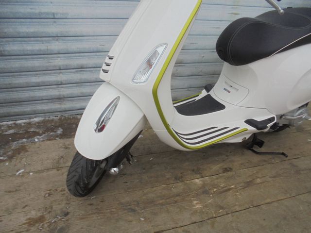 VESPA Primavera 50 4 Takt
