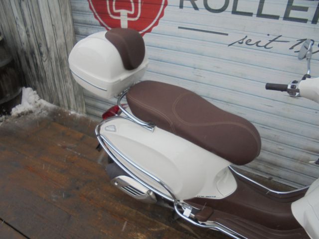 VESPA Primavera 50 4 Takt