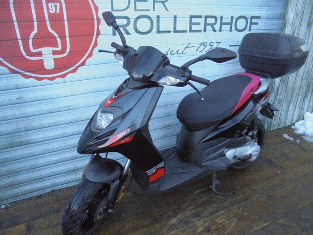 APRILIA SR Motard 50 2T