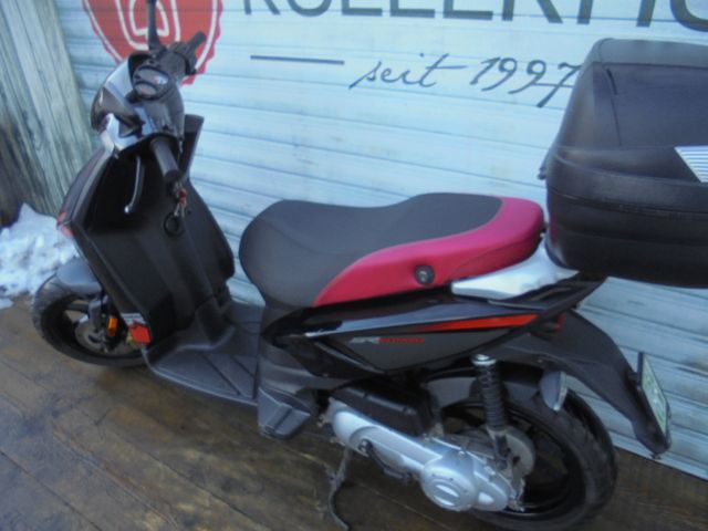 APRILIA SR Motard 50 2T