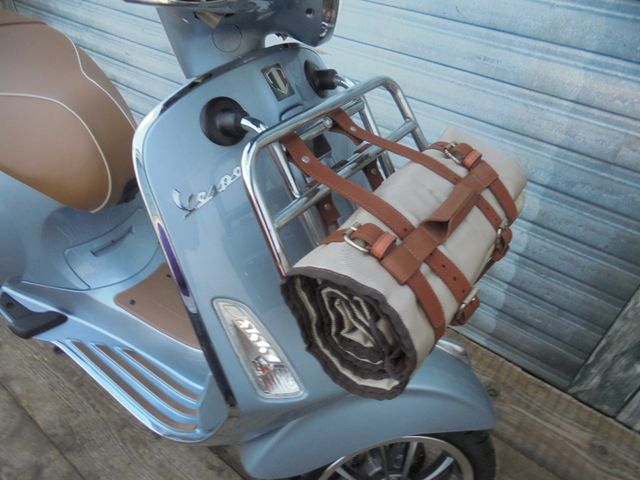 VESPA Primavera 125 Iget E5 PICNIC