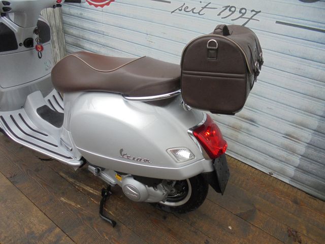 VESPA GTS 300 IE 60 Jahre Vespa