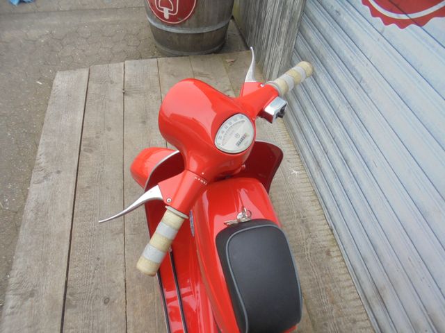 VESPA V 90 im SS 90 Style kostenloser Versand