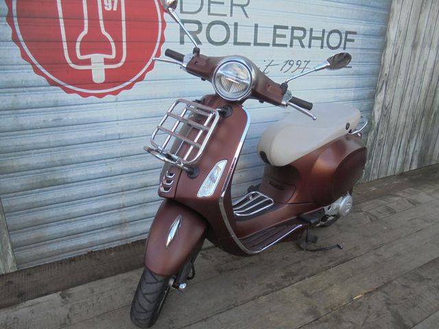 VESPA Primavera 50 4 Takt