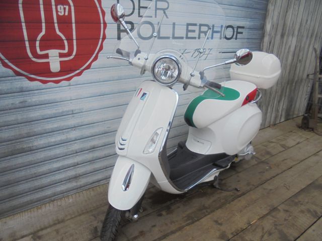 VESPA Primavera 50 2 Takt "Italy-Edition"