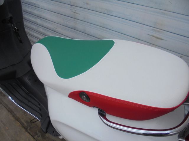 VESPA Primavera 50 2 Takt "Italy-Edition"