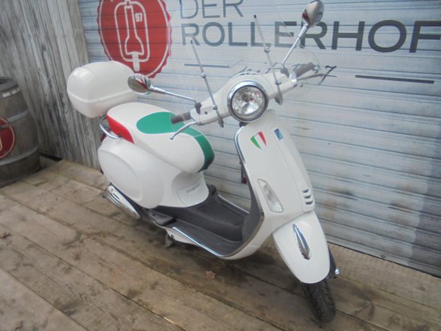VESPA Primavera 50 2 Takt "Italy-Edition"