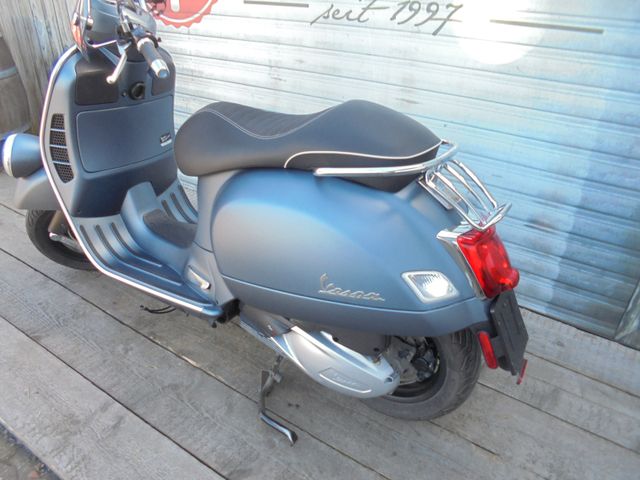 VESPA GTV 300 Sei Giorni E4 Akrapovic