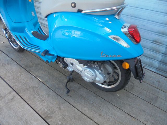 VESPA Primavera 50 4 Takt 50 Jahre PV Sondermodel