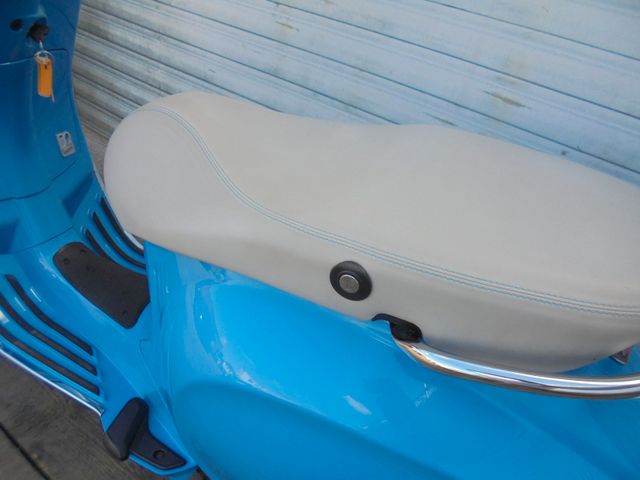 VESPA Primavera 50 4 Takt 50 Jahre PV Sondermodel