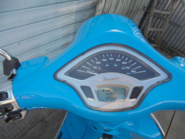 VESPA Primavera 50 4 Takt 50 Jahre PV Sondermodel