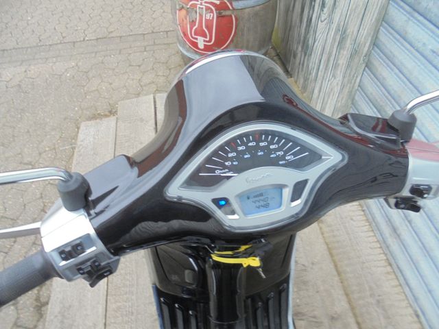 VESPA Primavera 50 4 Takt