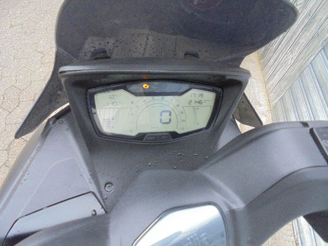 APRILIA SXR 50