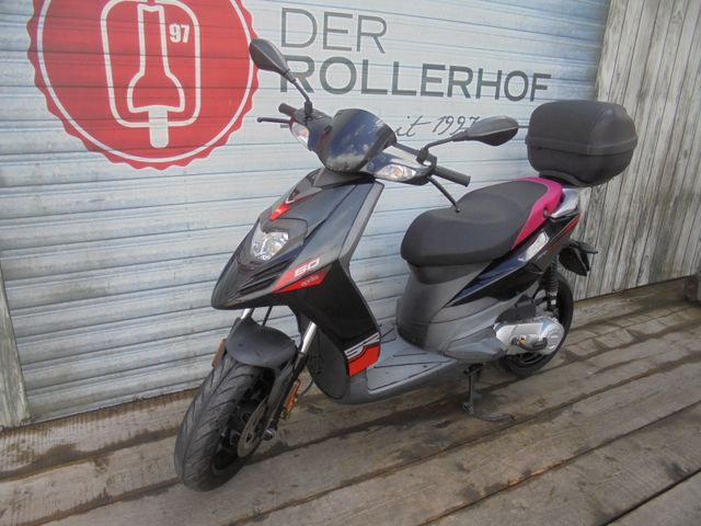 APRILIA SR 50 Motard 2 Takt