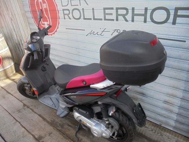 APRILIA SR 50 Motard 2 Takt