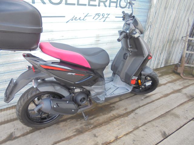 APRILIA SR 50 Motard 2 Takt
