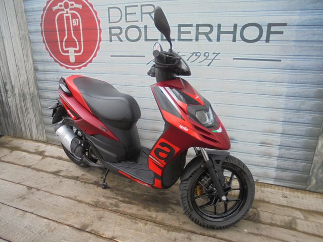 APRILIA SR 50 Motard 2 Takt