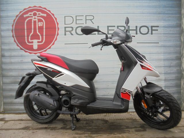 APRILIA SR 50 Motard 2 Takt
