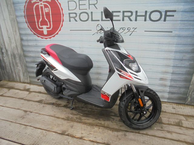 APRILIA SR 50 Motard 2 Takt