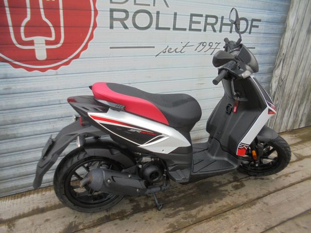 APRILIA SR 50 Motard 2 Takt