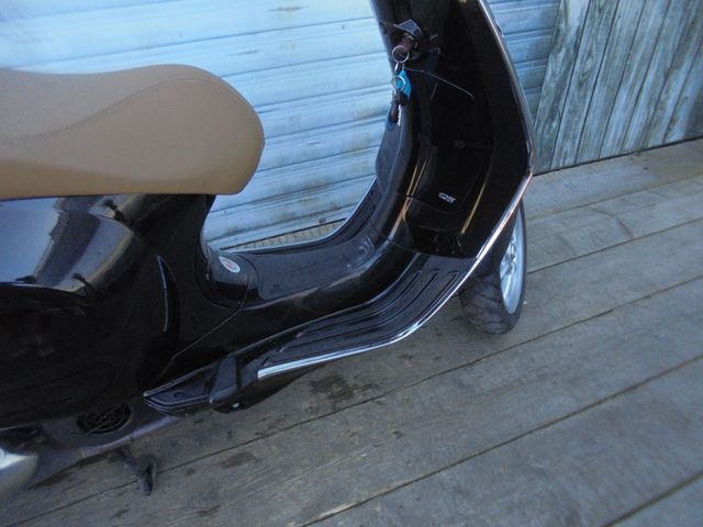 VESPA Primavera 125 Iget E5