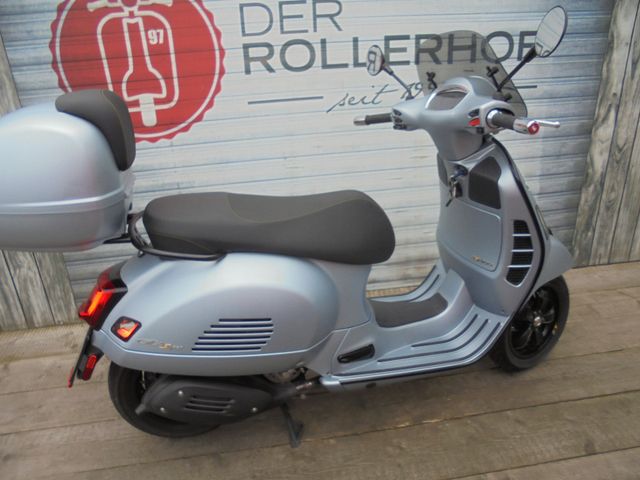VESPA GTS 300 Super Tech E5 all black