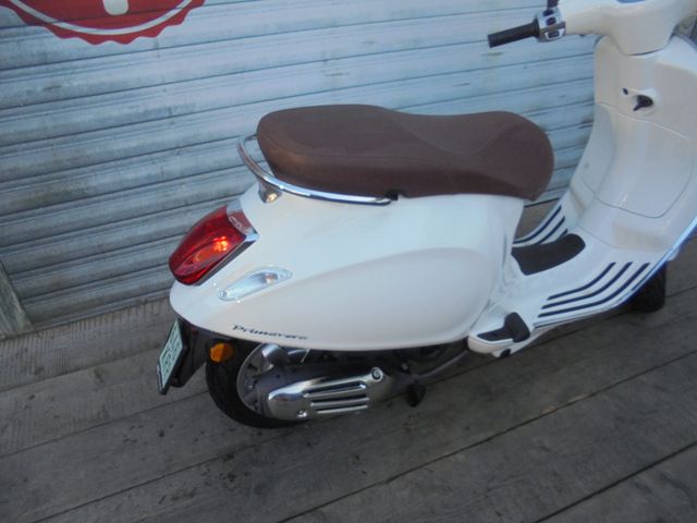 VESPA Primavera 50 4 Takt